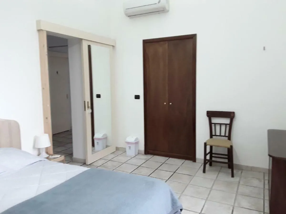 La Casa Di Luigi Bed & Breakfast Catania Italy
